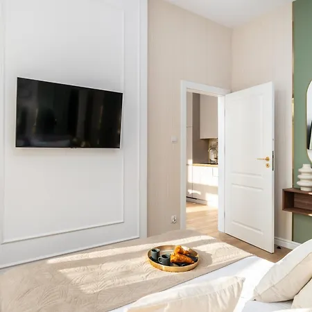 Perfect In The Old Town 5min Market Square Ac Wifi Parking Apartament *