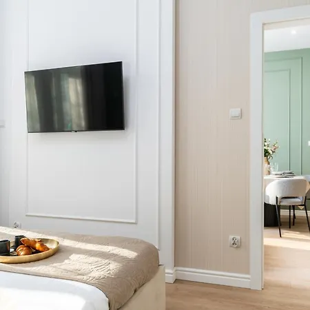 Perfect In The Old Town 5min Market Square Ac Wifi Parking Cracovia