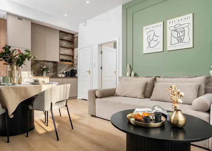 Perfect In The Old Town 5min Market Square Ac Wifi Parking *