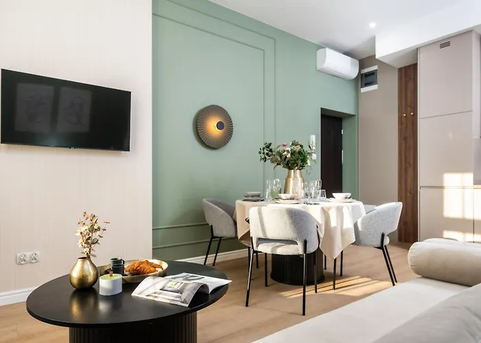 Perfect In The Old Town 5min Market Square Ac Wifi Parking Apartamento