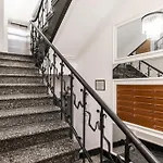 Perfect In The Old Town 5min Market Square Ac Wifi Parking Apartman